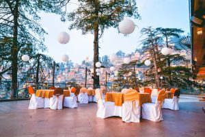 Beautiful Shimla wedding venue with mountain backdrop and elegant décor