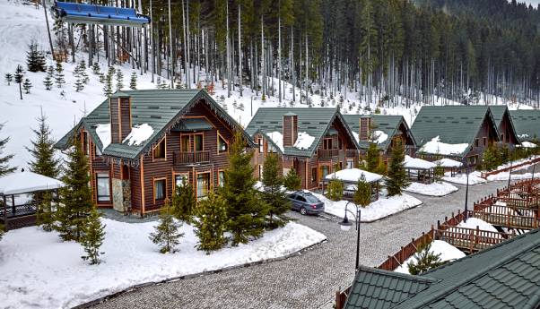 View of a Honeymoon Hotel in Shimla for convenient Shimla hotel booking
